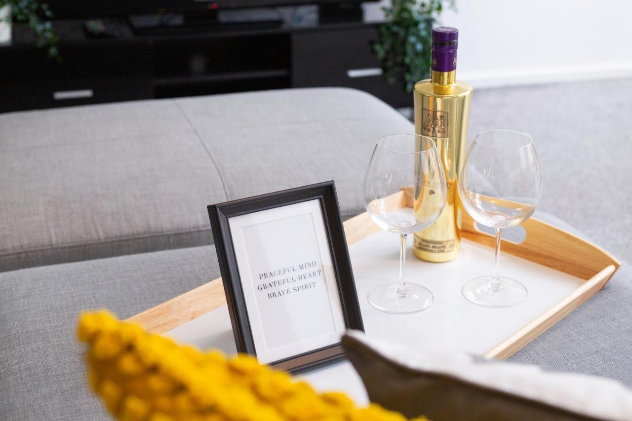 Vila Cozy Townhouse In The Heart Of Greater Manchester Exteriér fotografie